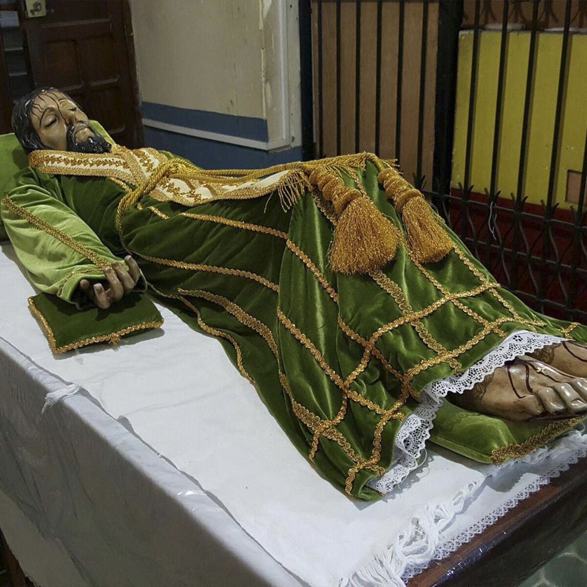 El Maestro Ha Muerto